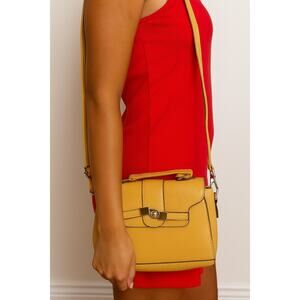 XXI Medium Yellow Crossbody Bag. Single Handle as well. Clean inside